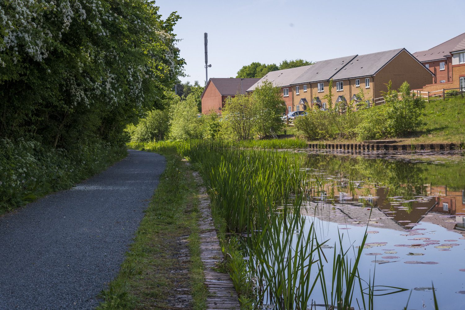 Canalside Close, Walsall (1)
