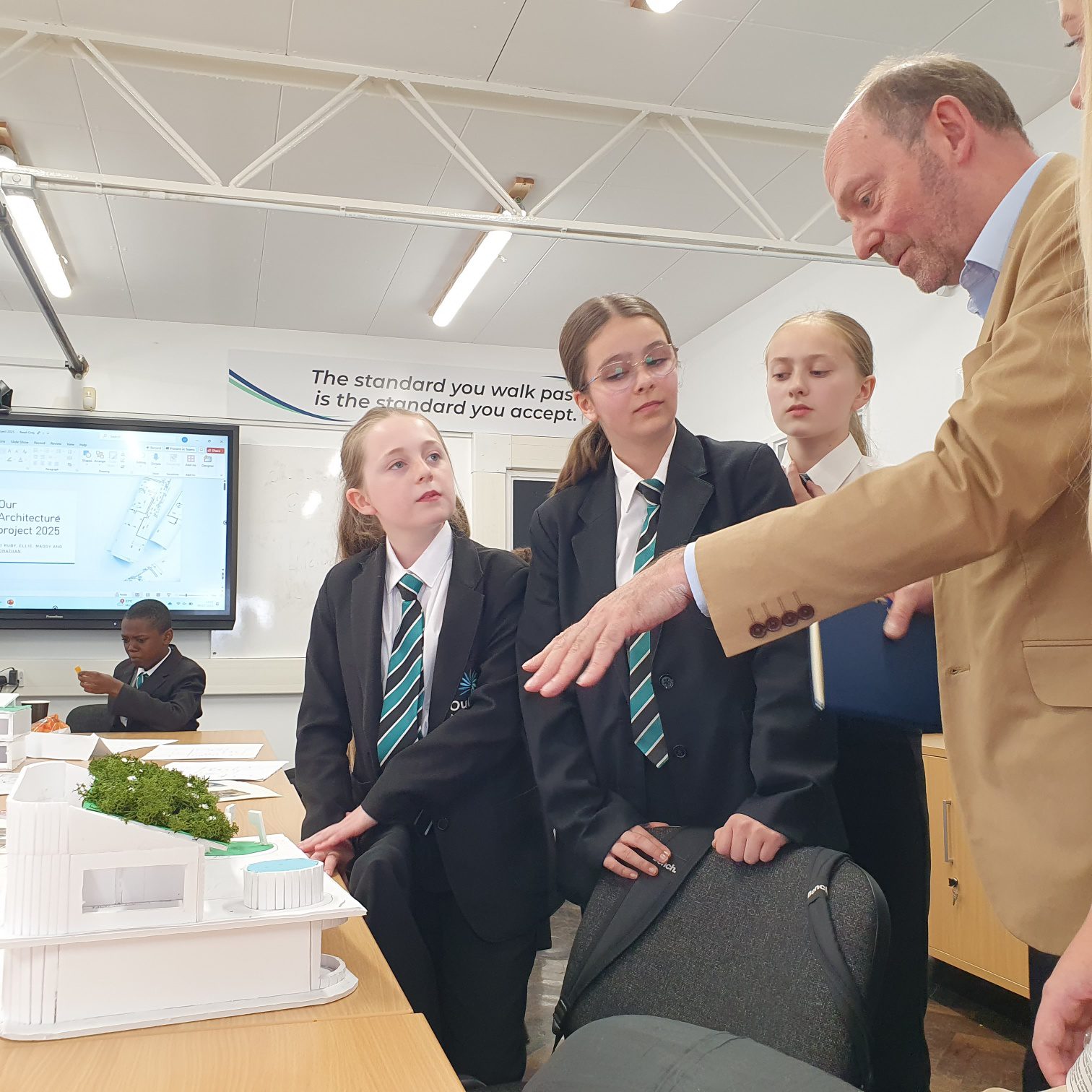 Outlon Academy Final Session (12)